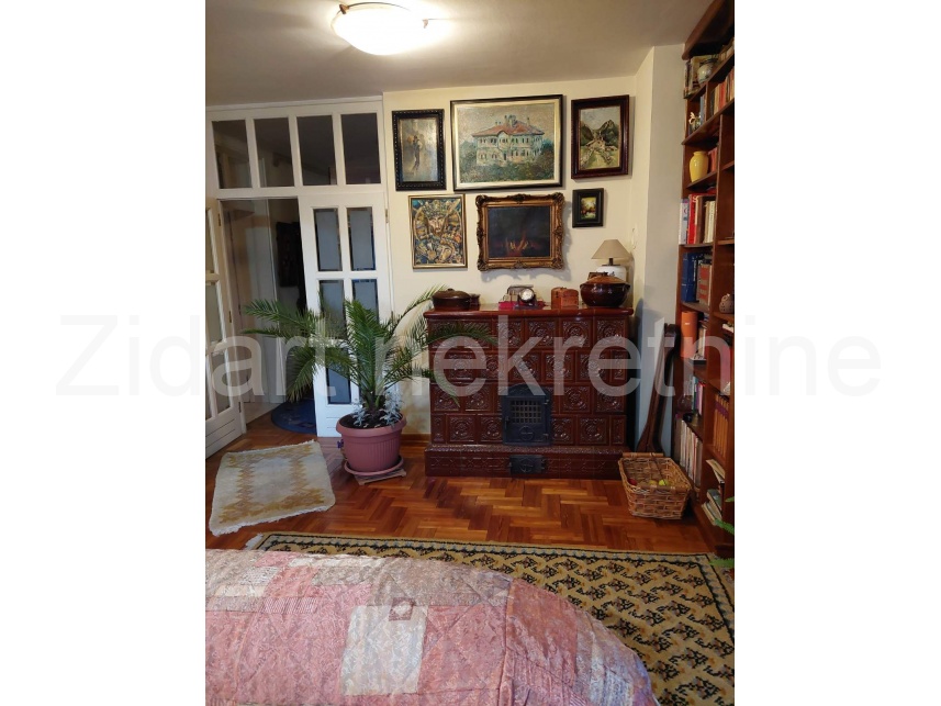 Квартира, 1506 м², 347 000$ — FAKTOR